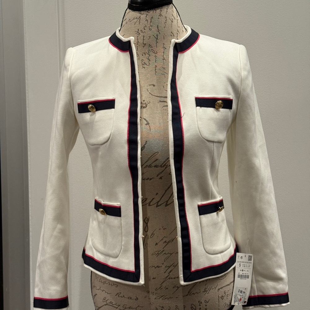 Zara White Women's Jacket with Black Trim size small NEW